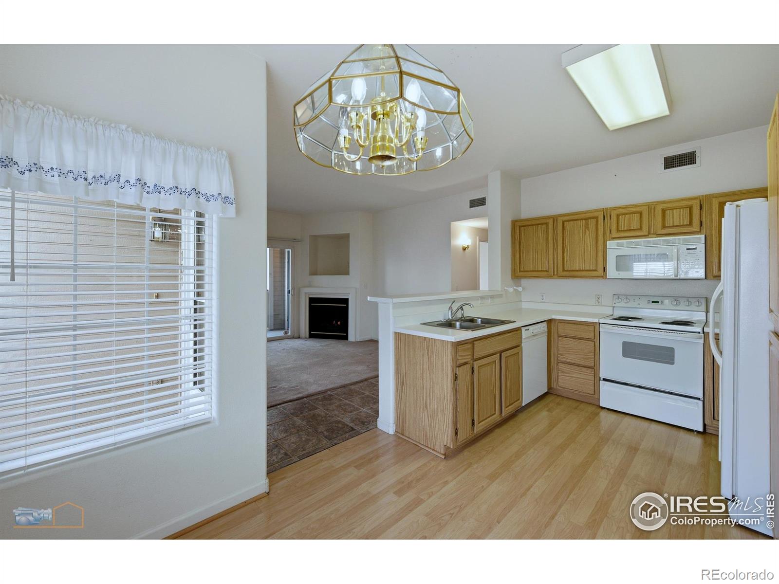 MLS Image #3 for 1150  opal street 101,broomfield, Colorado