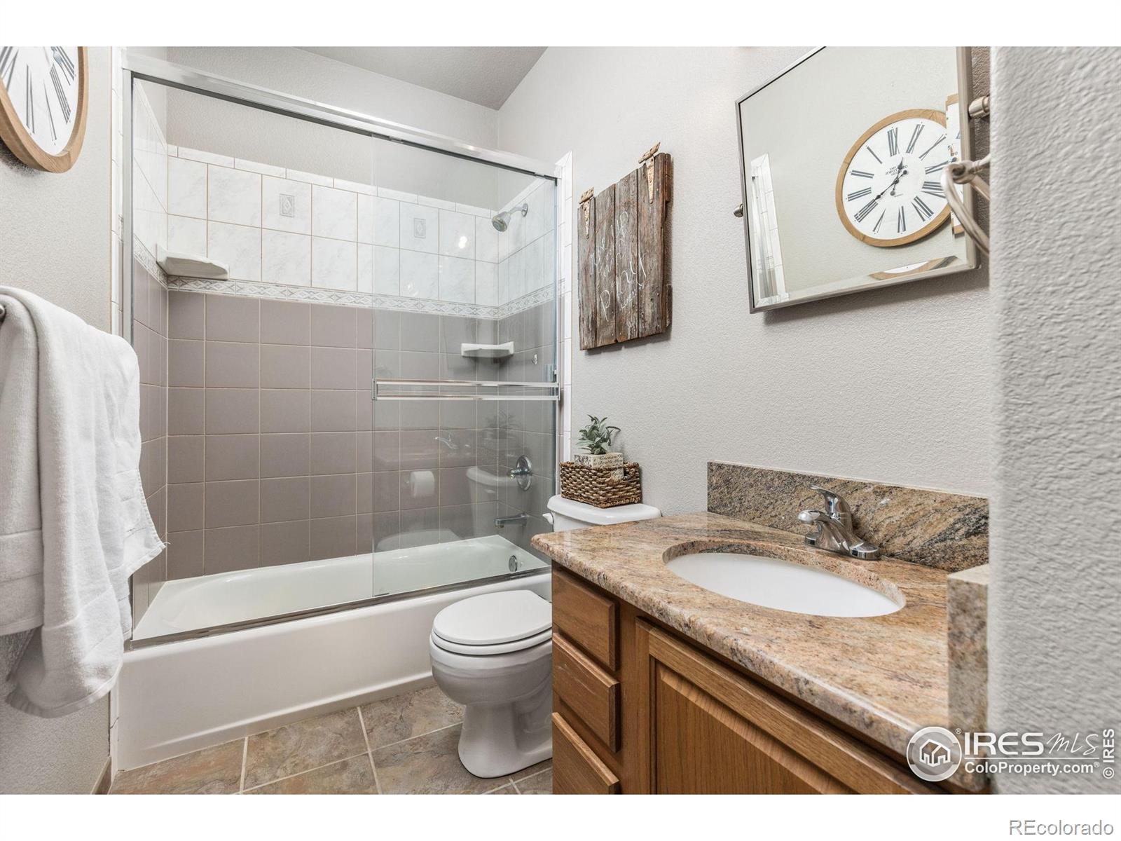 MLS Image #21 for 1822  quarter lane,berthoud, Colorado