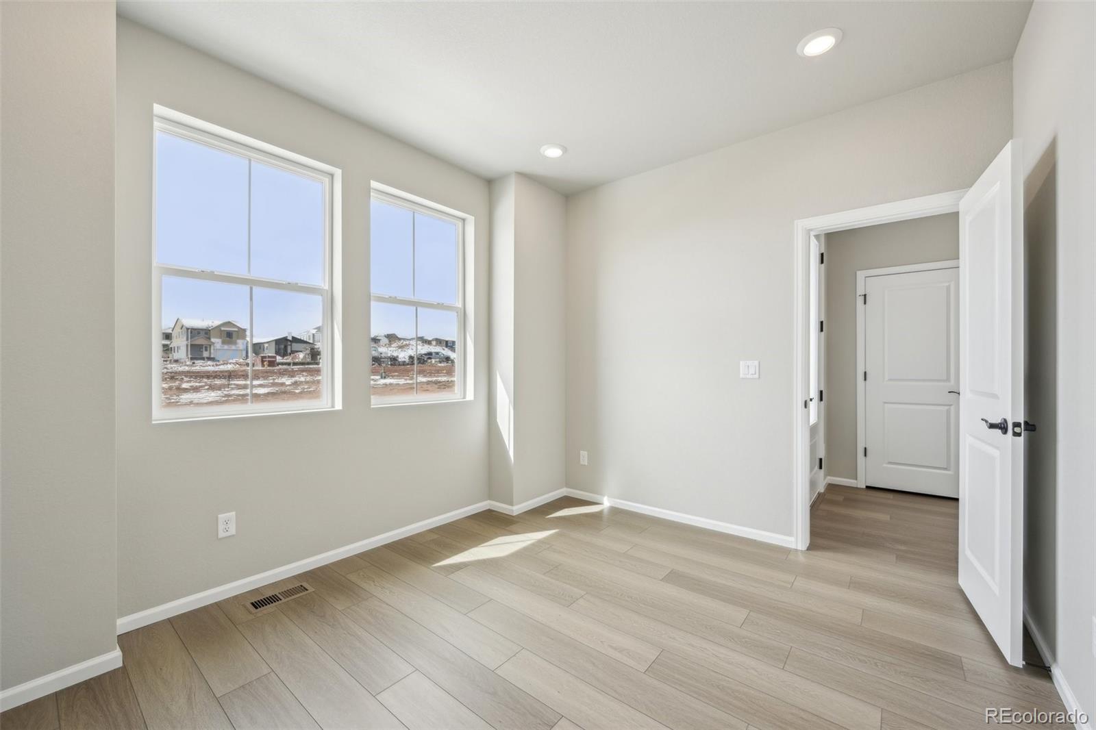 MLS Image #18 for 8779  whiteclover street,littleton, Colorado