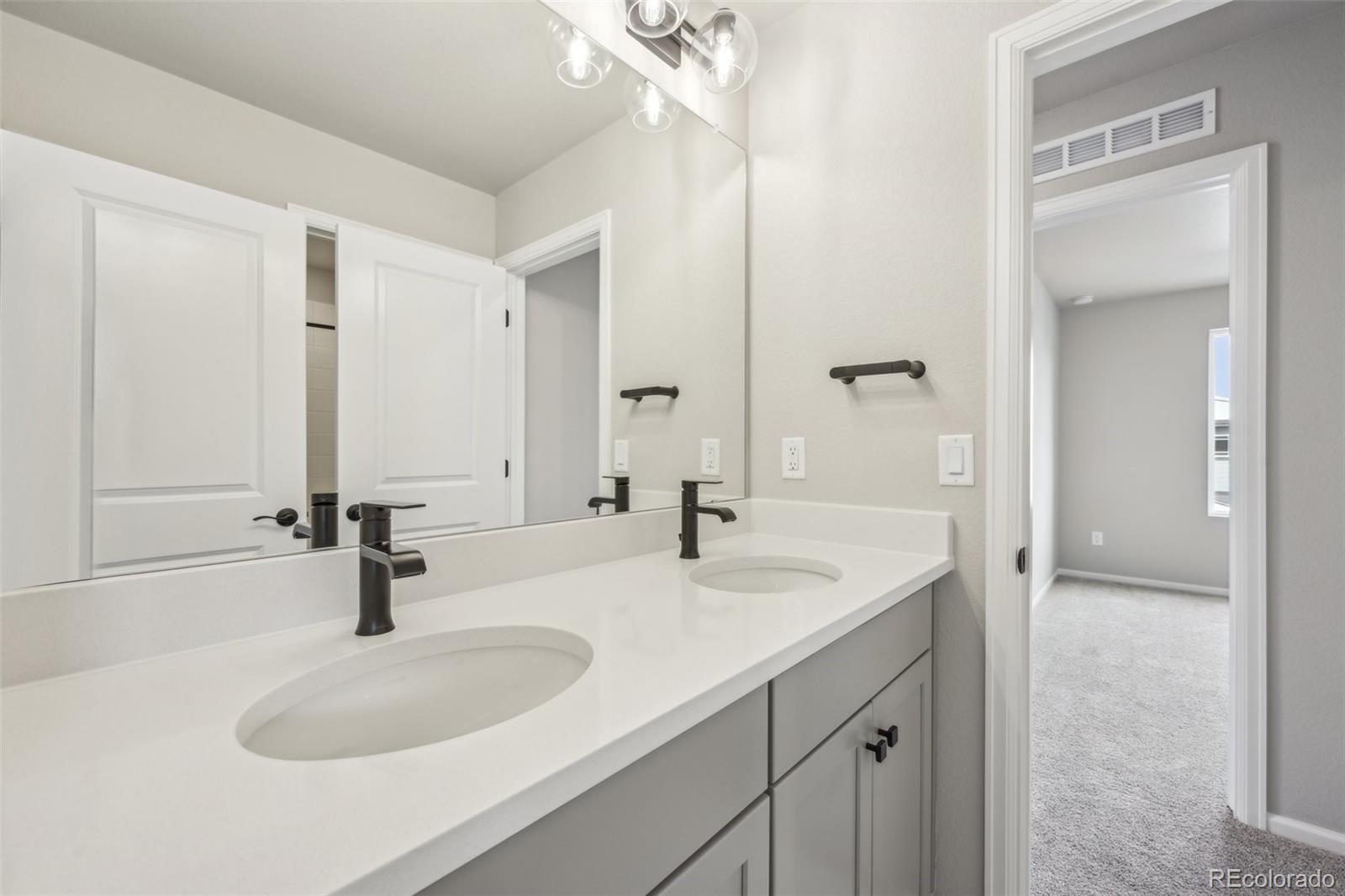 MLS Image #28 for 8779  whiteclover street,littleton, Colorado