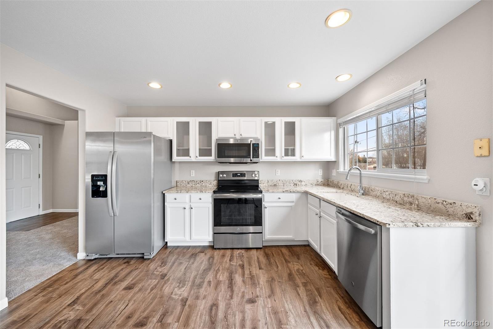 MLS Image #11 for 13304 w 70th place,arvada, Colorado