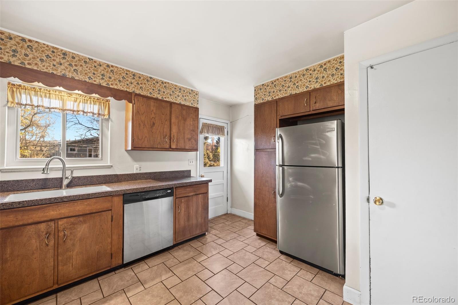 MLS Image #18 for 11820 w 30th place,lakewood, Colorado