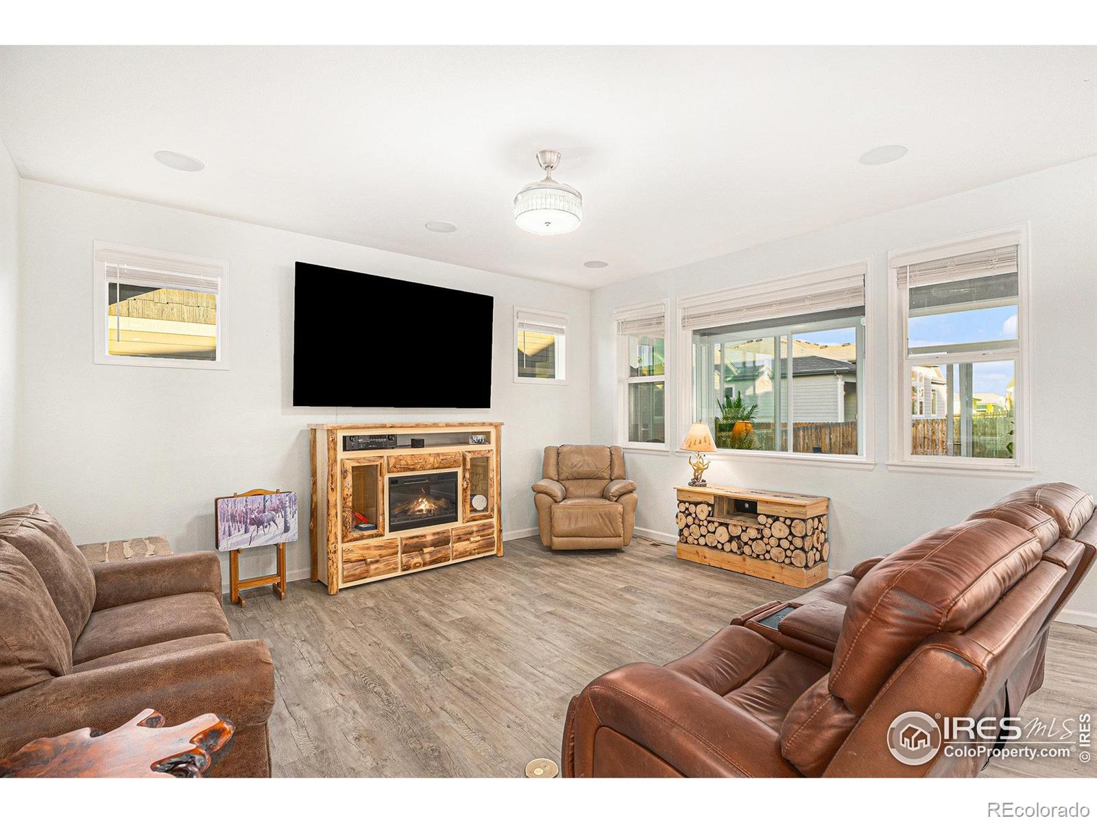 MLS Image #5 for 11560  kalispell street,commerce city, Colorado