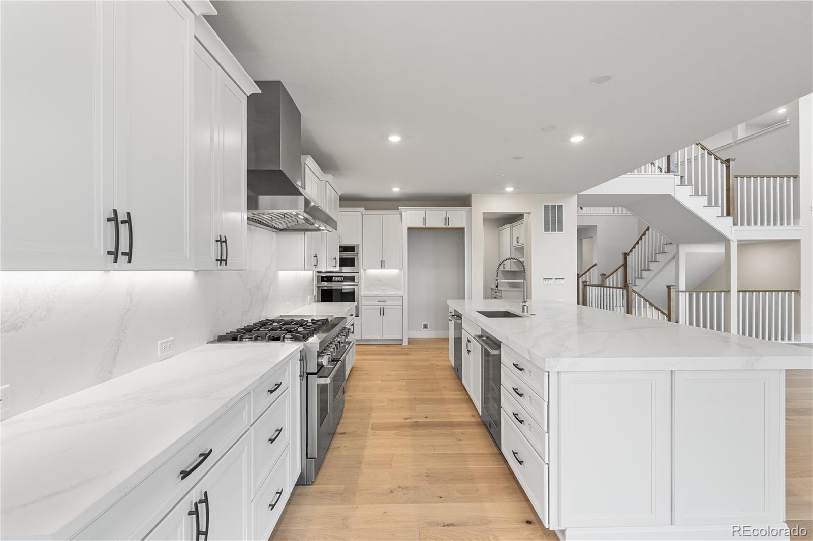 MLS Image #30 for 6469  still pine circle,castle pines, Colorado