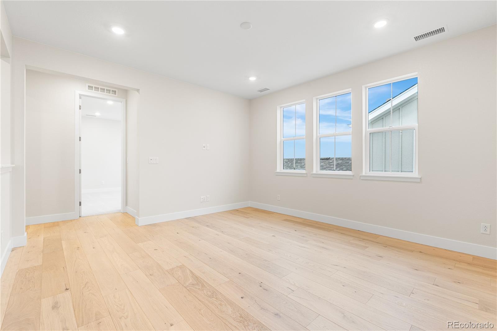 MLS Image #38 for 6469  still pine circle,castle pines, Colorado