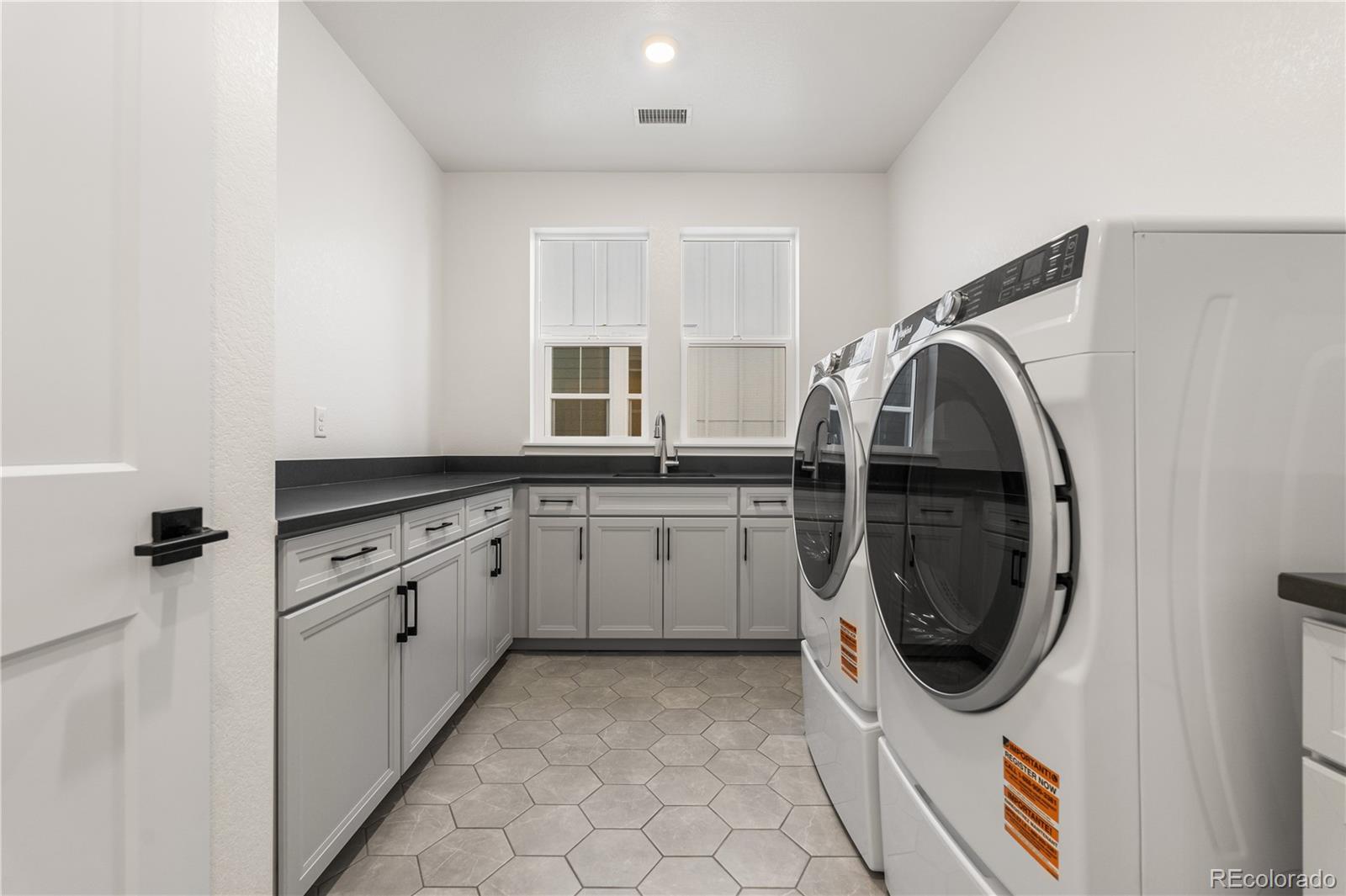 MLS Image #39 for 6466  still pine circle,castle pines, Colorado