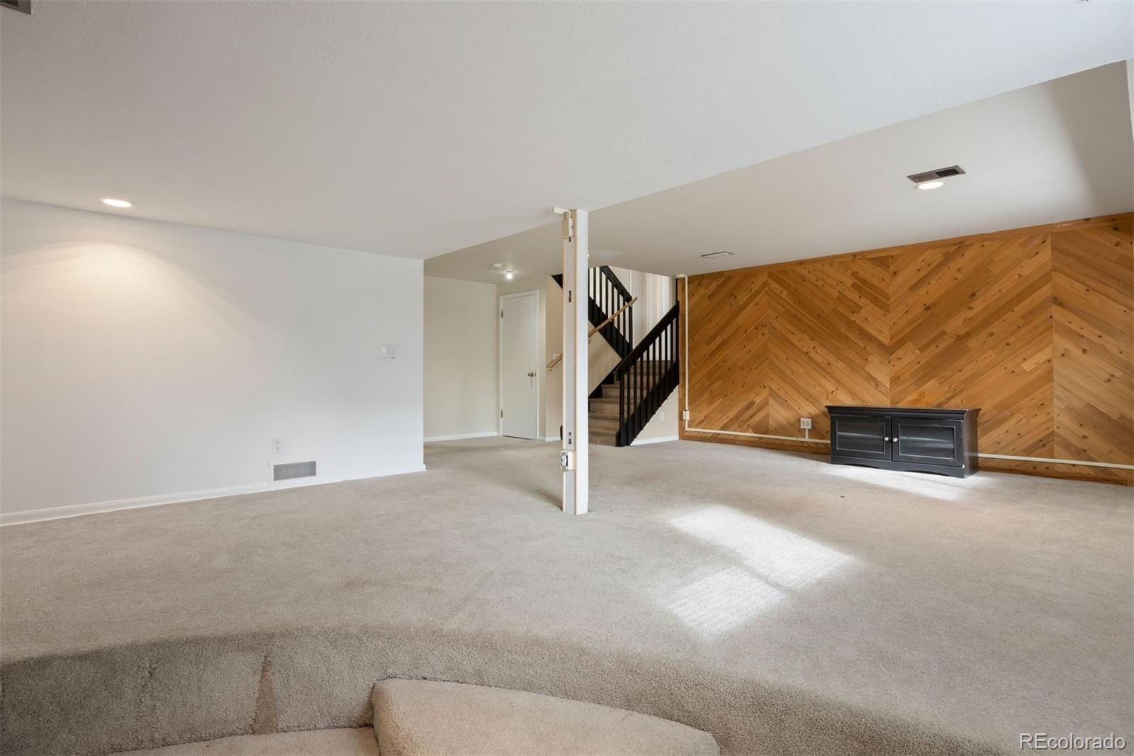 MLS Image #17 for 2594 s lima way,aurora, Colorado