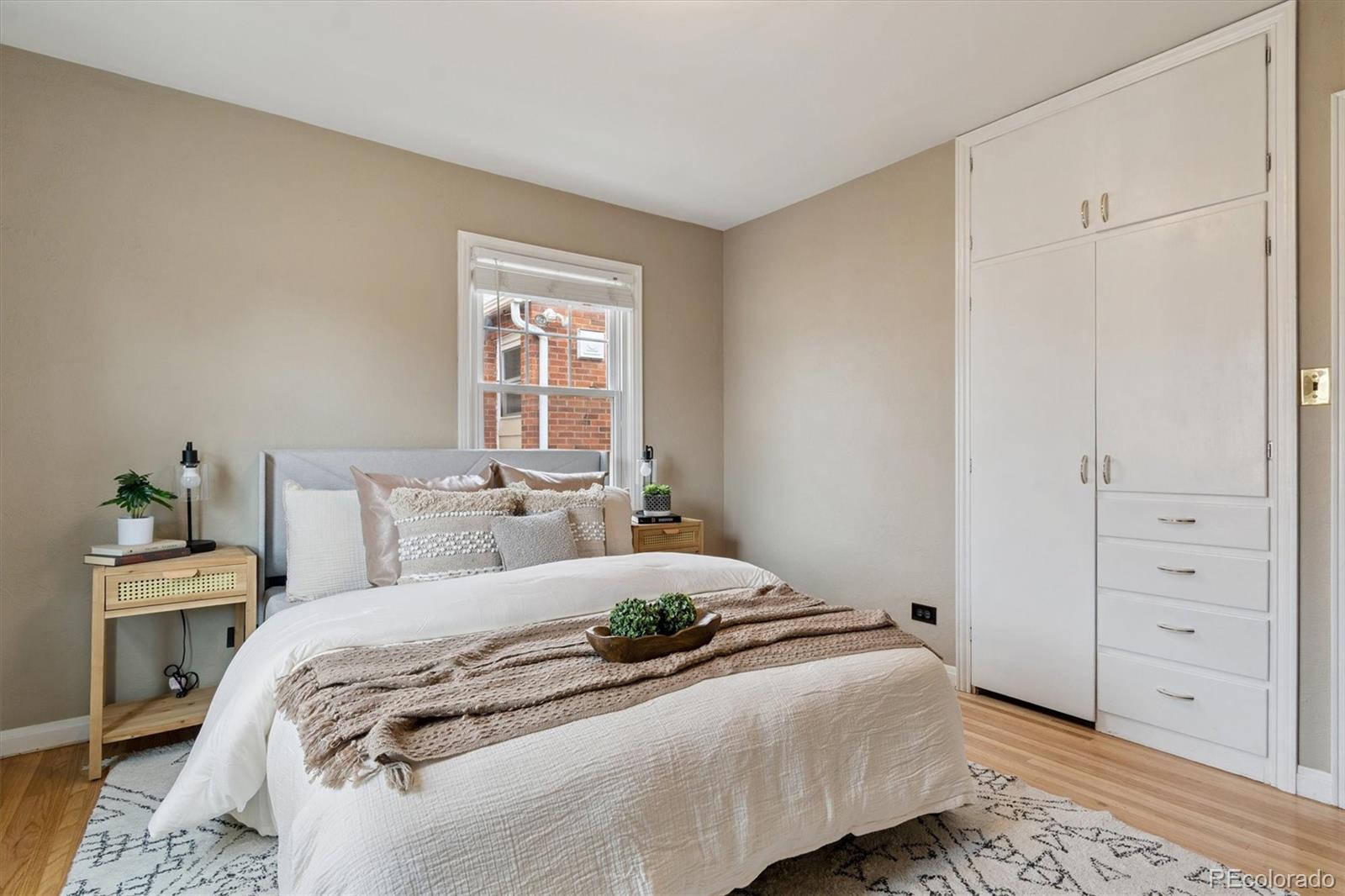 MLS Image #14 for 3890 s cherokee street,englewood, Colorado