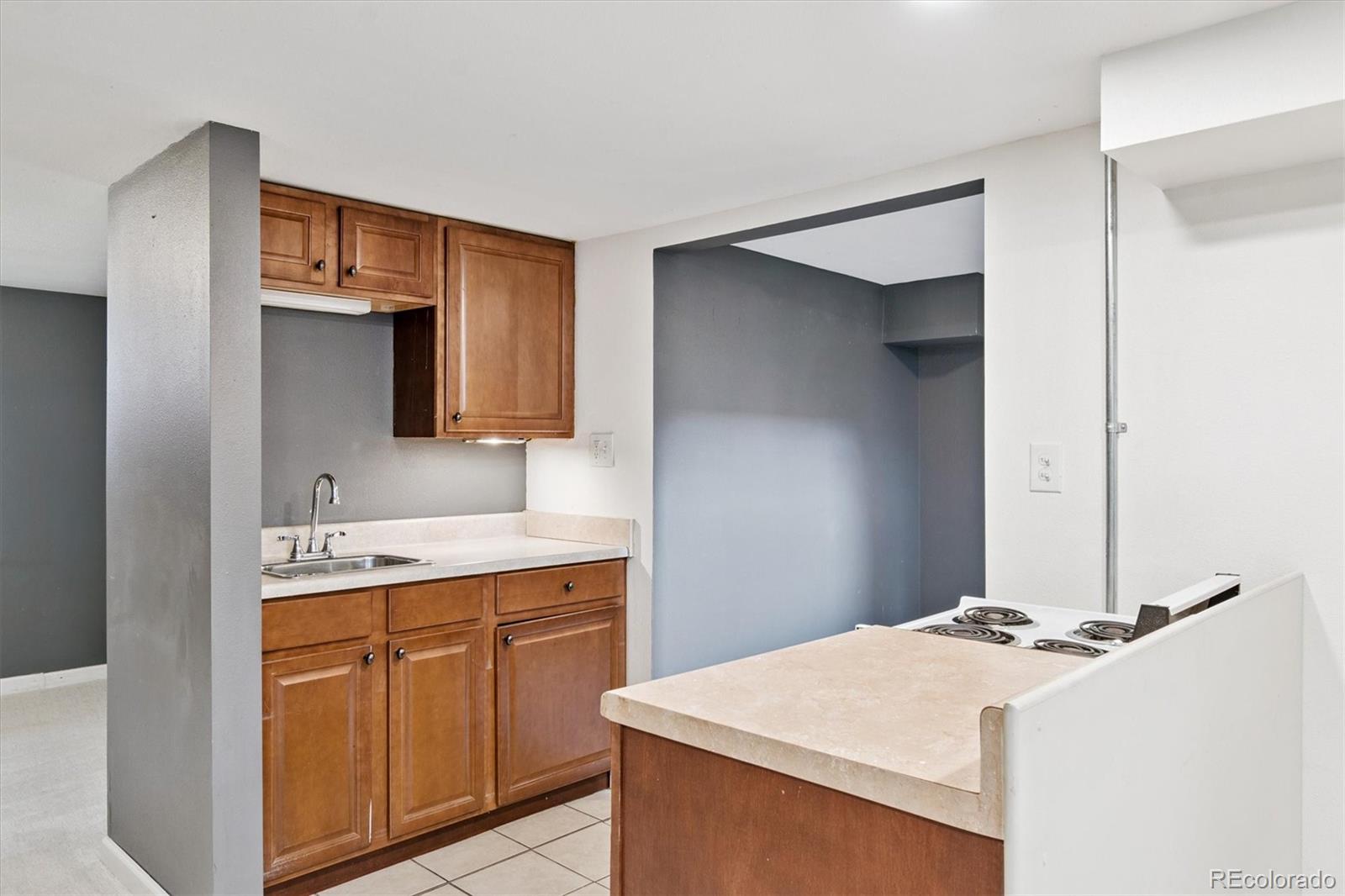 MLS Image #22 for 3890 s cherokee street,englewood, Colorado