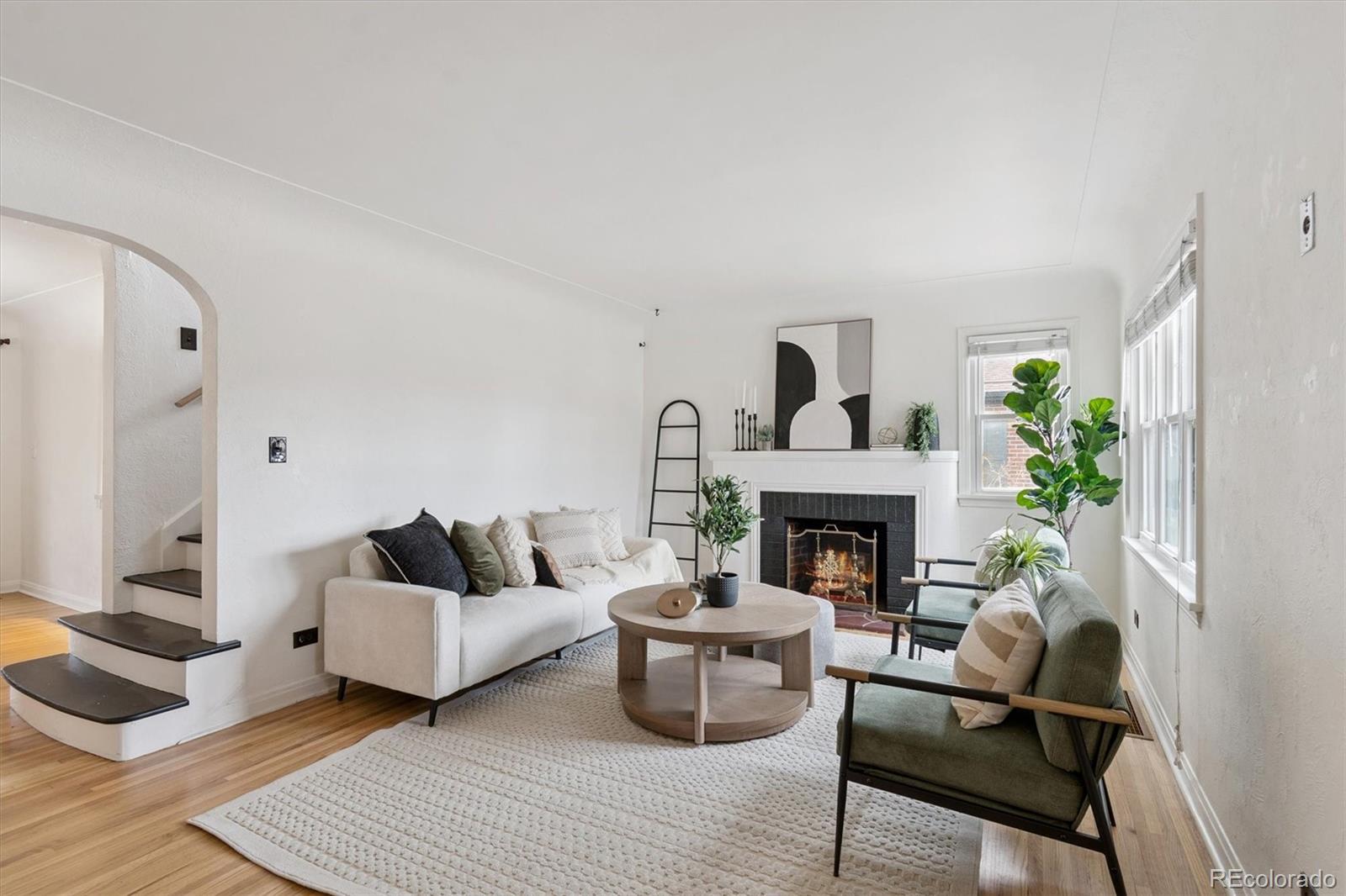 MLS Image #4 for 3890 s cherokee street,englewood, Colorado