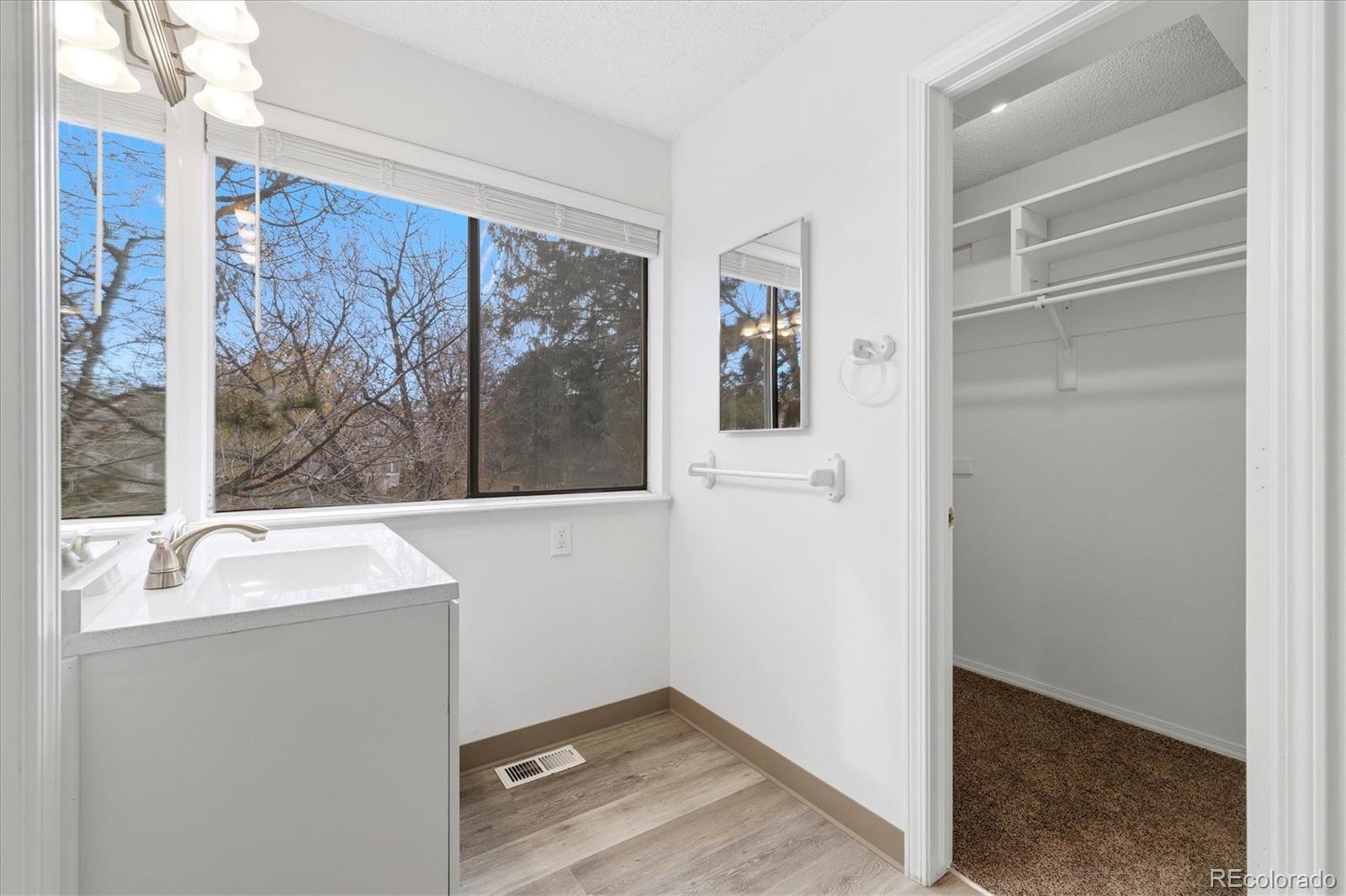 MLS Image #14 for 105 s nome street ,aurora, Colorado