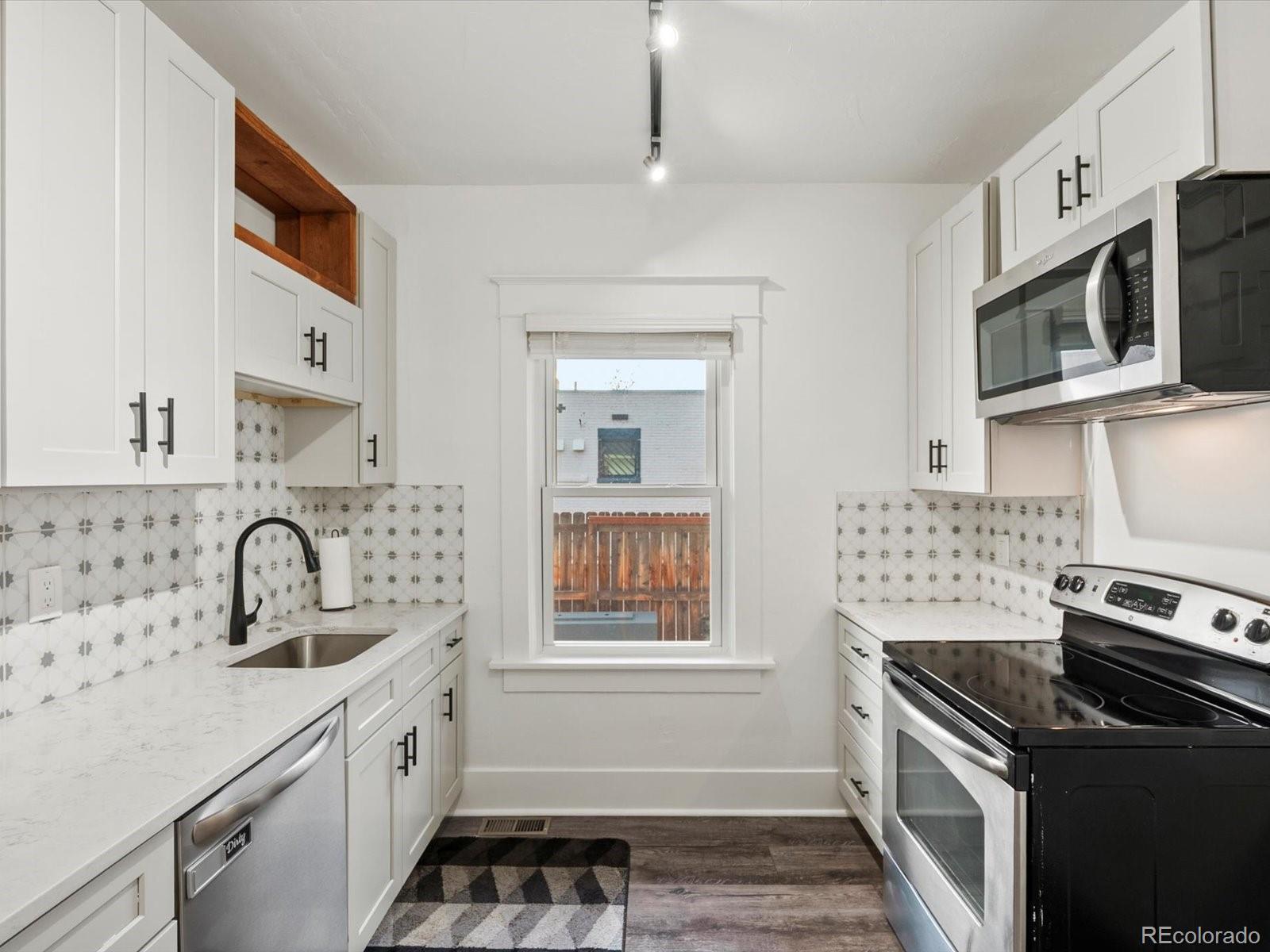 MLS Image #14 for 4735 w 38th avenue,denver, Colorado