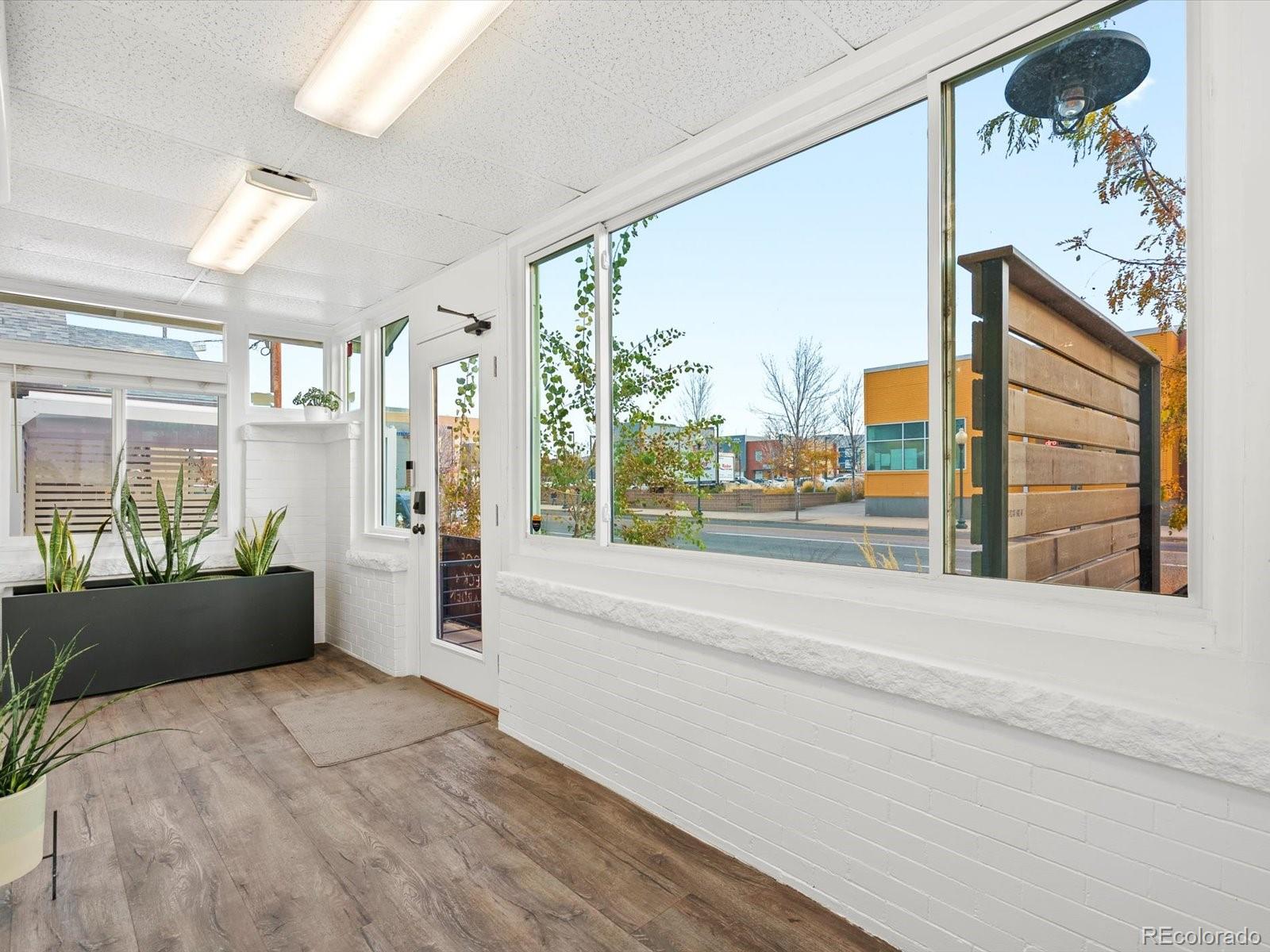 MLS Image #3 for 4735 w 38th avenue,denver, Colorado