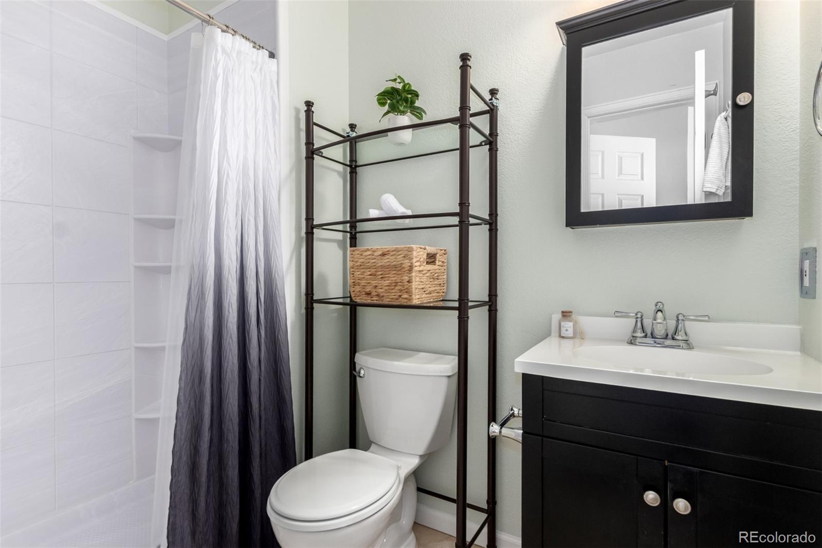 MLS Image #25 for 1885 s quebec way b22,denver, Colorado
