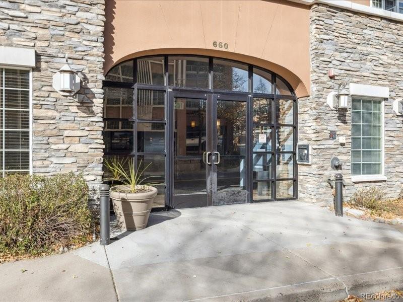 MLS Image #3 for 660  11th street 104,golden, Colorado