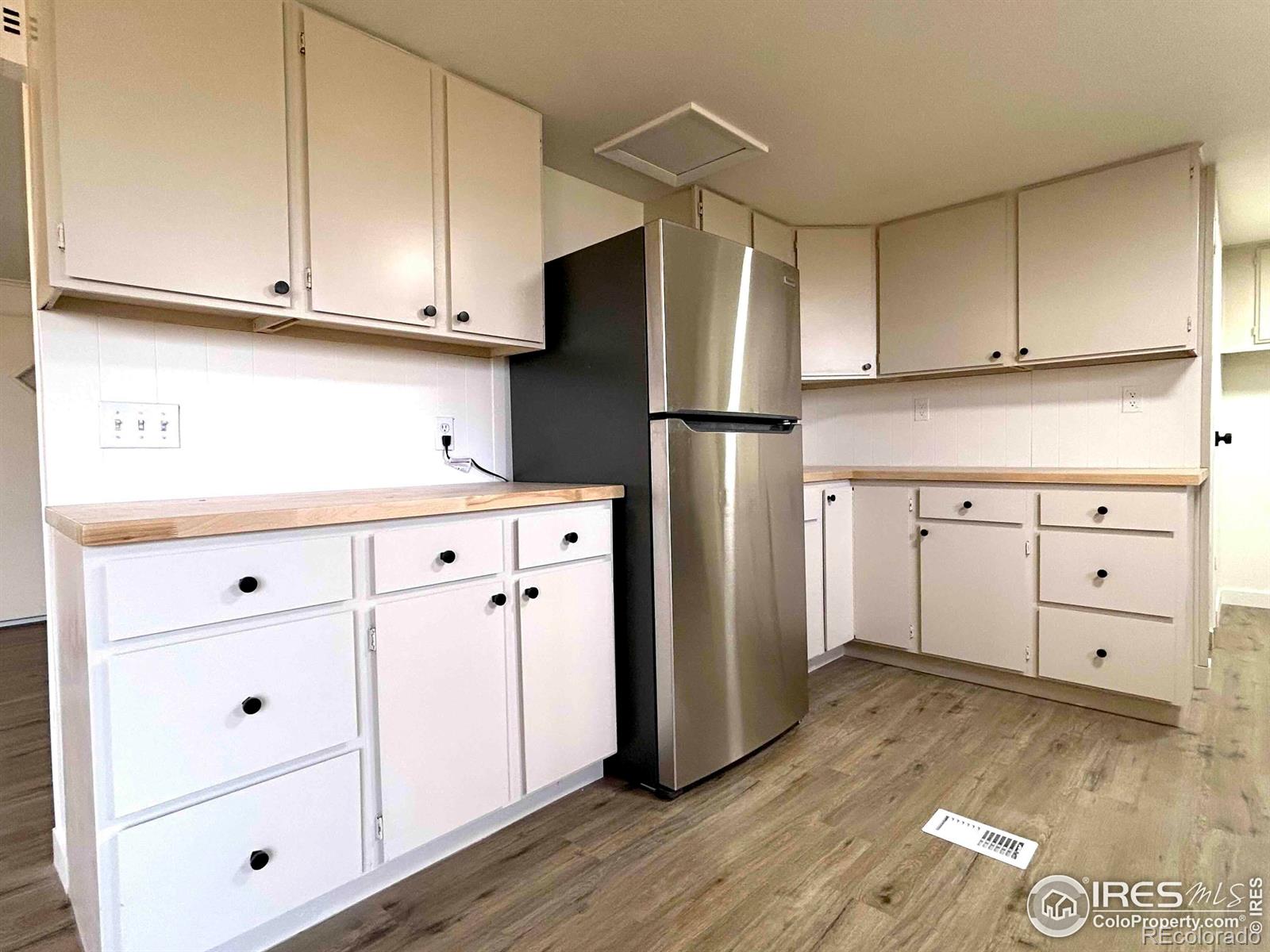 MLS Image #14 for 27273  5th avenue,gill, Colorado