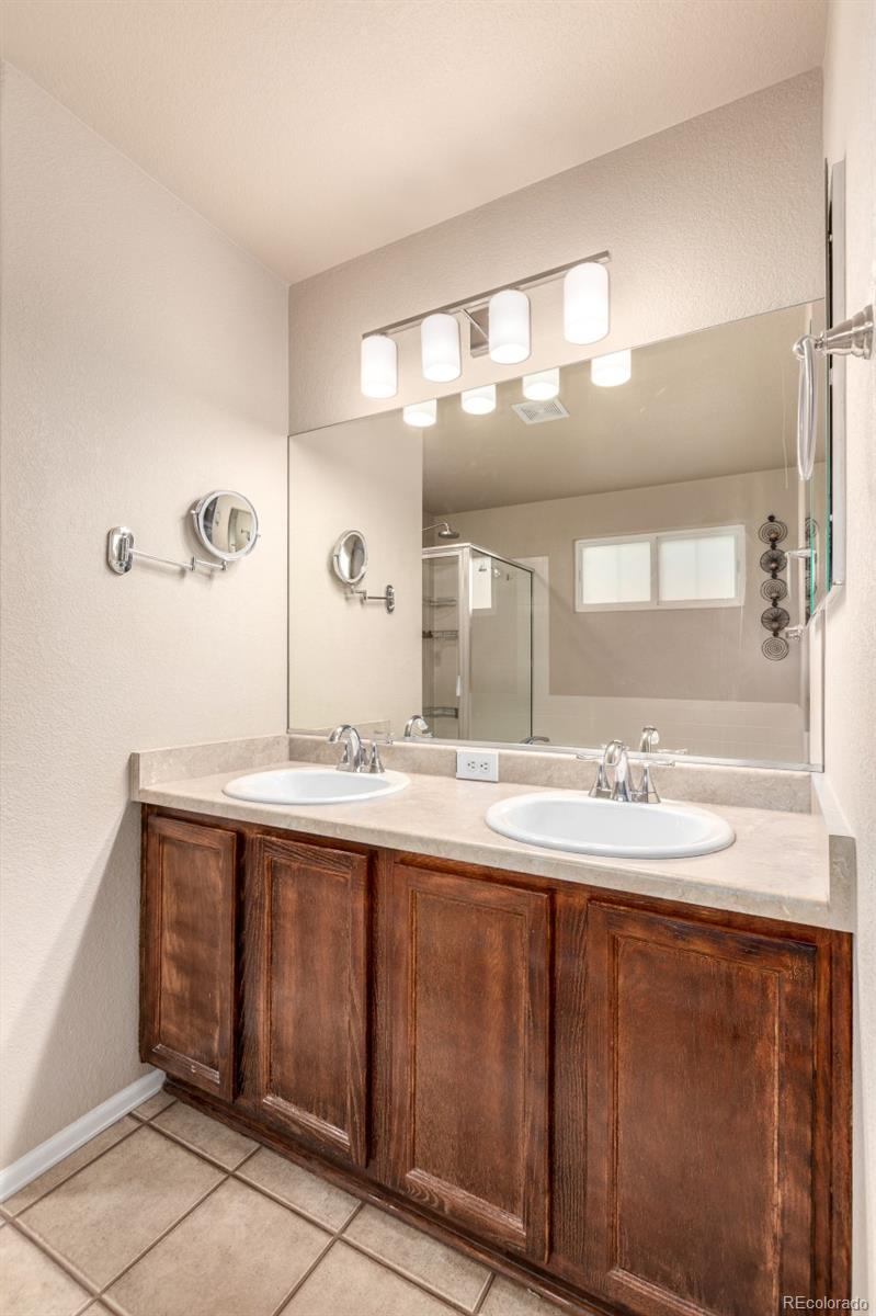 MLS Image #20 for 2917 s lisbon way,aurora, Colorado