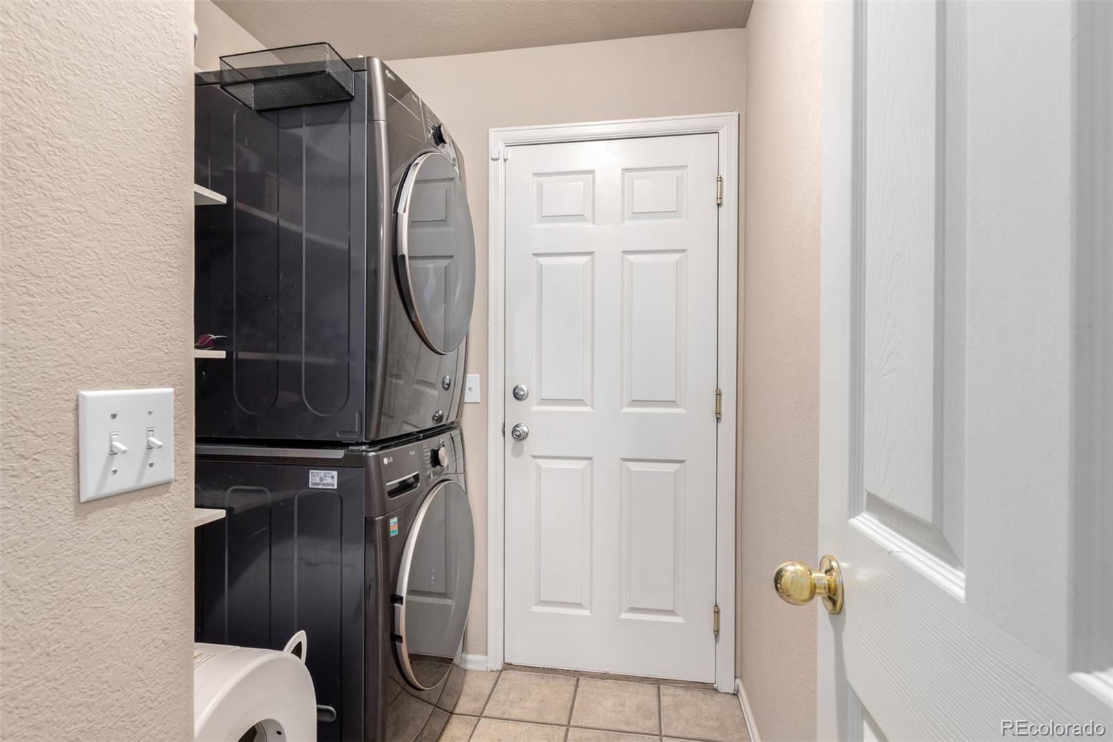 MLS Image #28 for 2917 s lisbon way,aurora, Colorado
