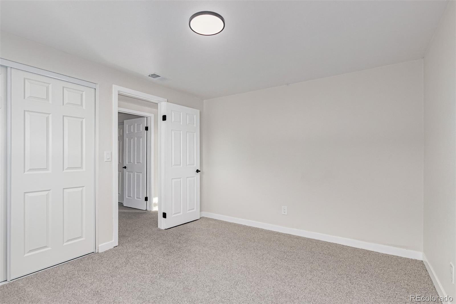 MLS Image #18 for 1997 e euclid avenue,centennial, Colorado