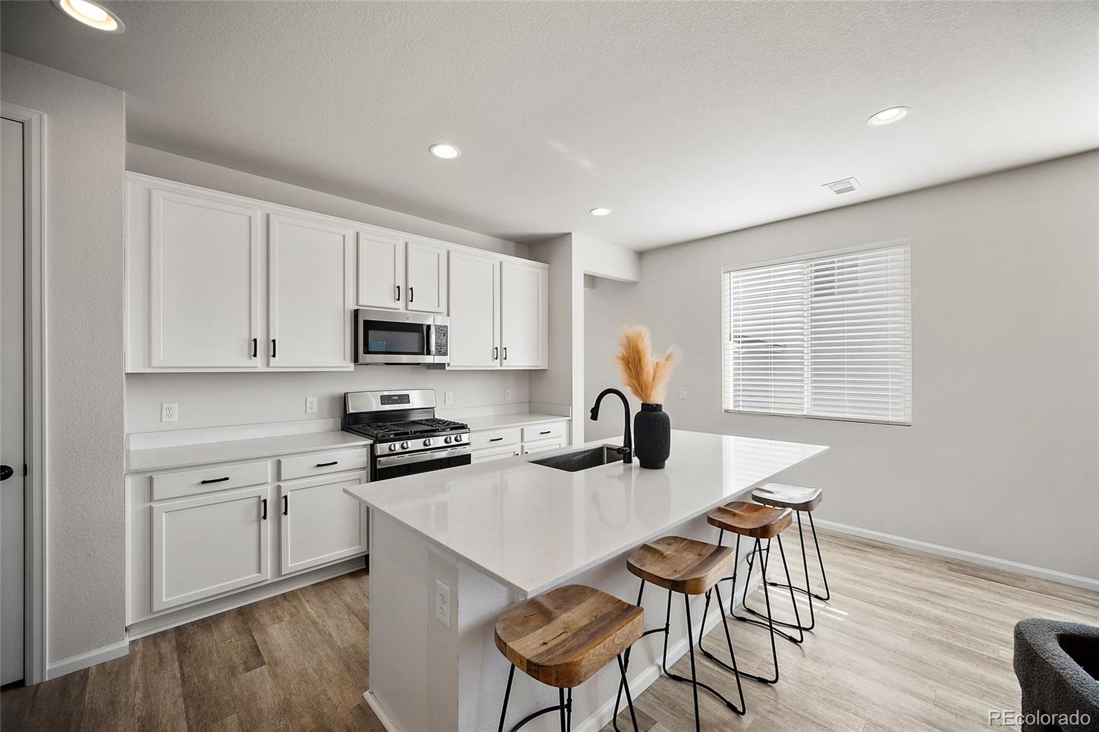 MLS Image #5 for 10296  country manor drive,peyton, Colorado