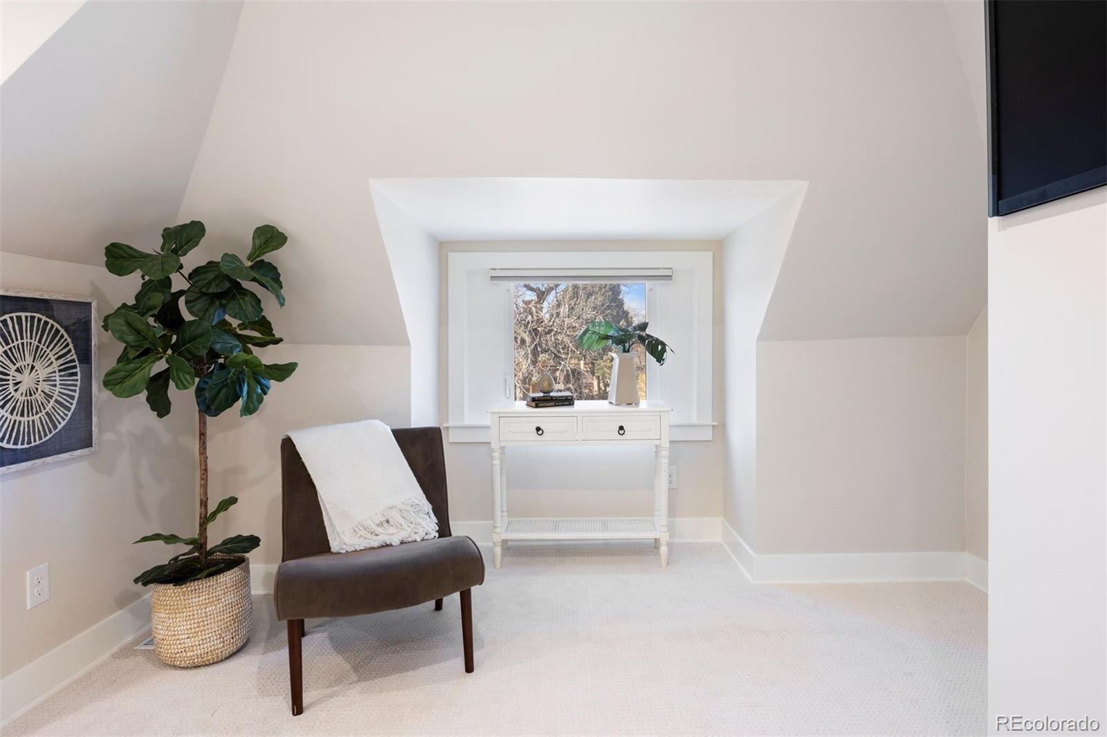 MLS Image #37 for 664 s grant street,denver, Colorado