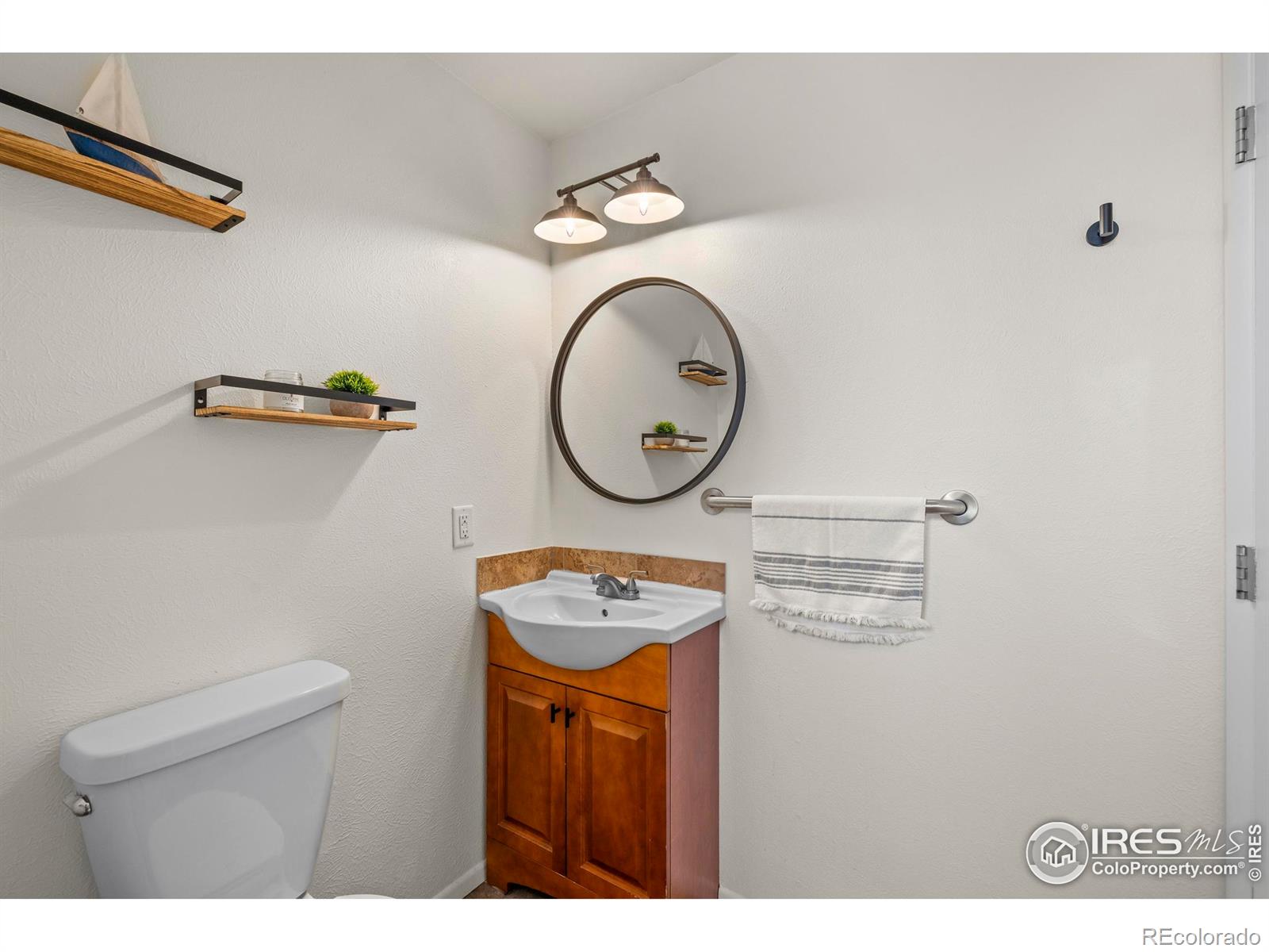 MLS Image #16 for 13245 w 63rd circle,arvada, Colorado