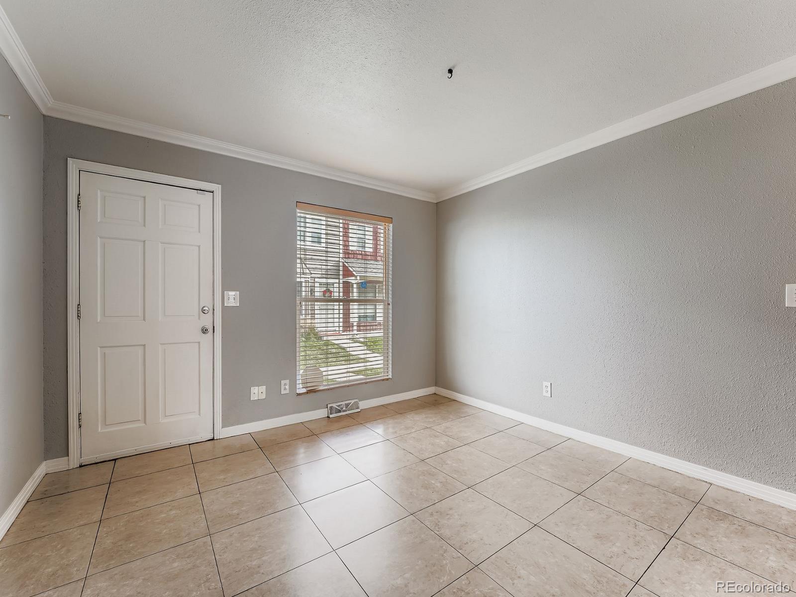 MLS Image #12 for 15747 e 13th place ,aurora, Colorado