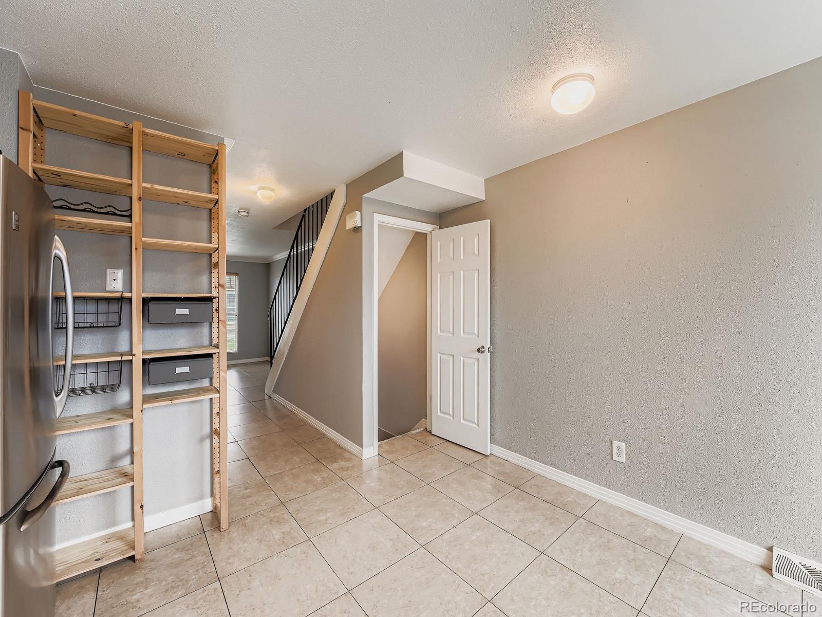 MLS Image #9 for 15747 e 13th place ,aurora, Colorado