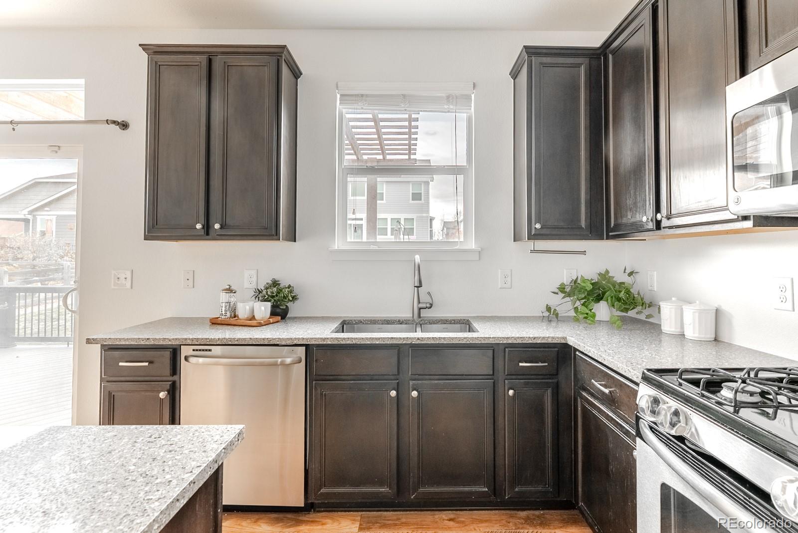 MLS Image #11 for 14442 w 91st lane,arvada, Colorado