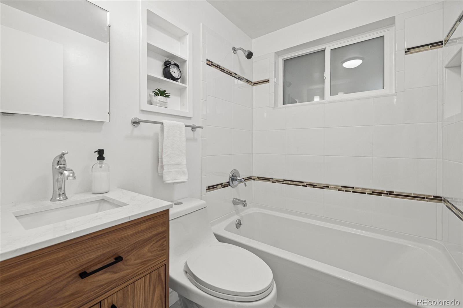 MLS Image #18 for 10560 w 23rd place,lakewood, Colorado