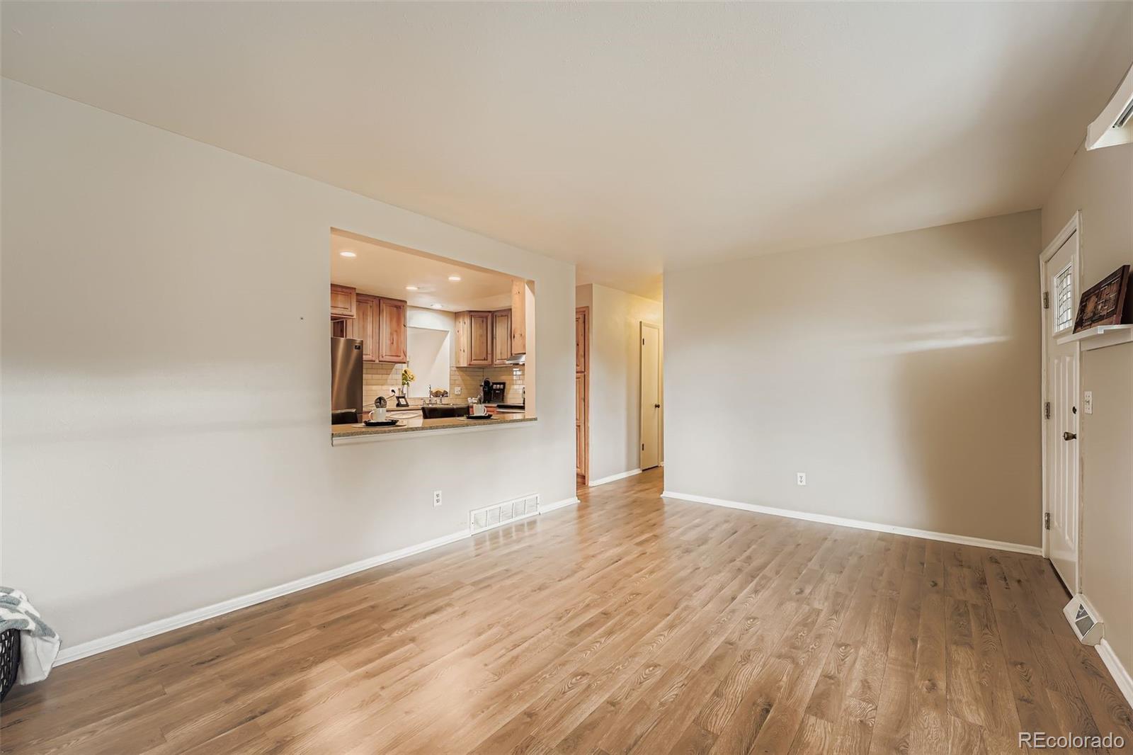 MLS Image #2 for 15747 e union avenue,aurora, Colorado