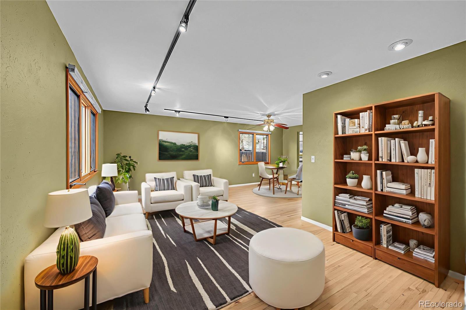 MLS Image #1 for 9127 w radcliffe drive,littleton, Colorado