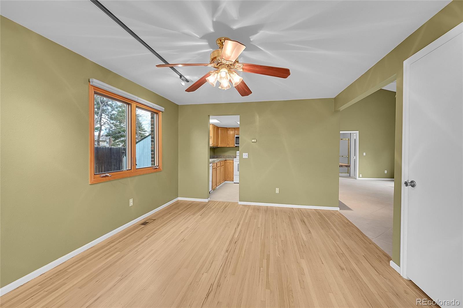 MLS Image #10 for 9127 w radcliffe drive,littleton, Colorado