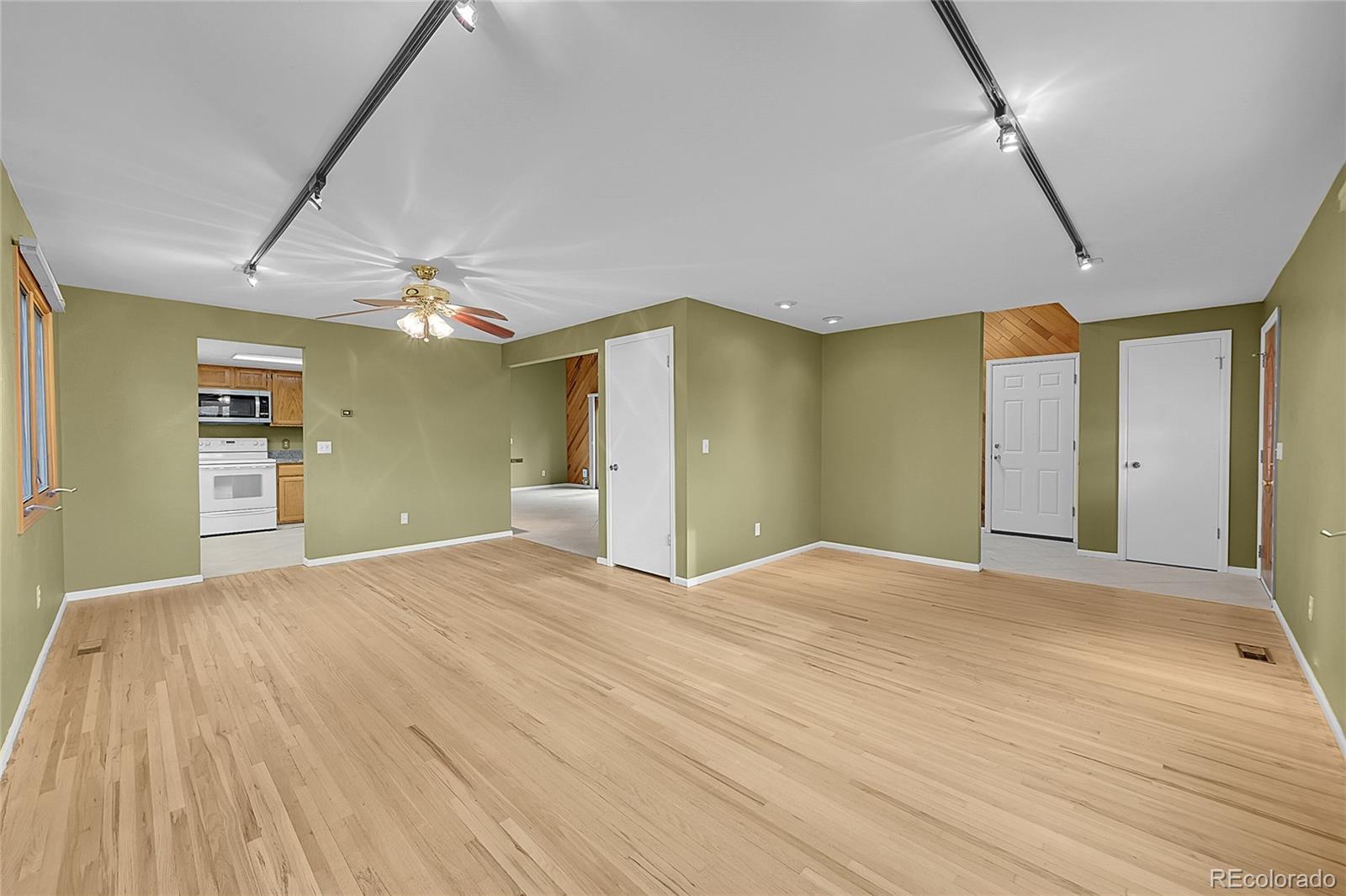 MLS Image #9 for 9127 w radcliffe drive,littleton, Colorado