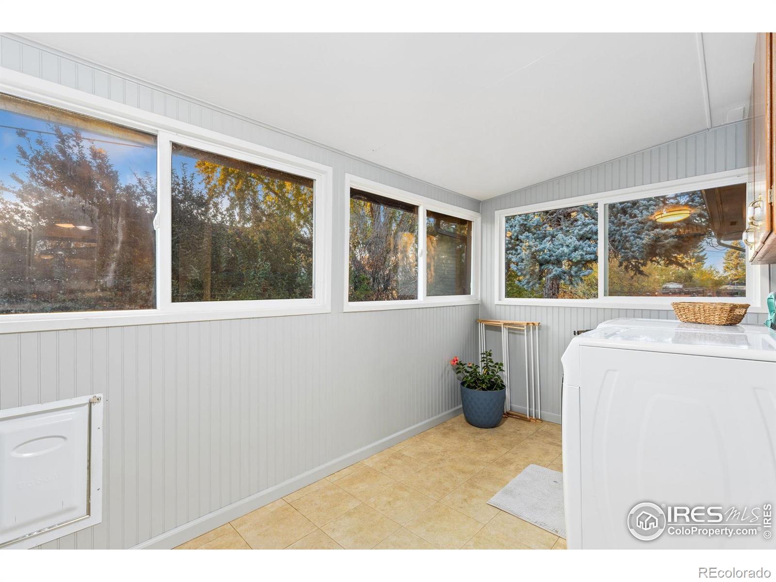 MLS Image #17 for 1227  grant street,longmont, Colorado