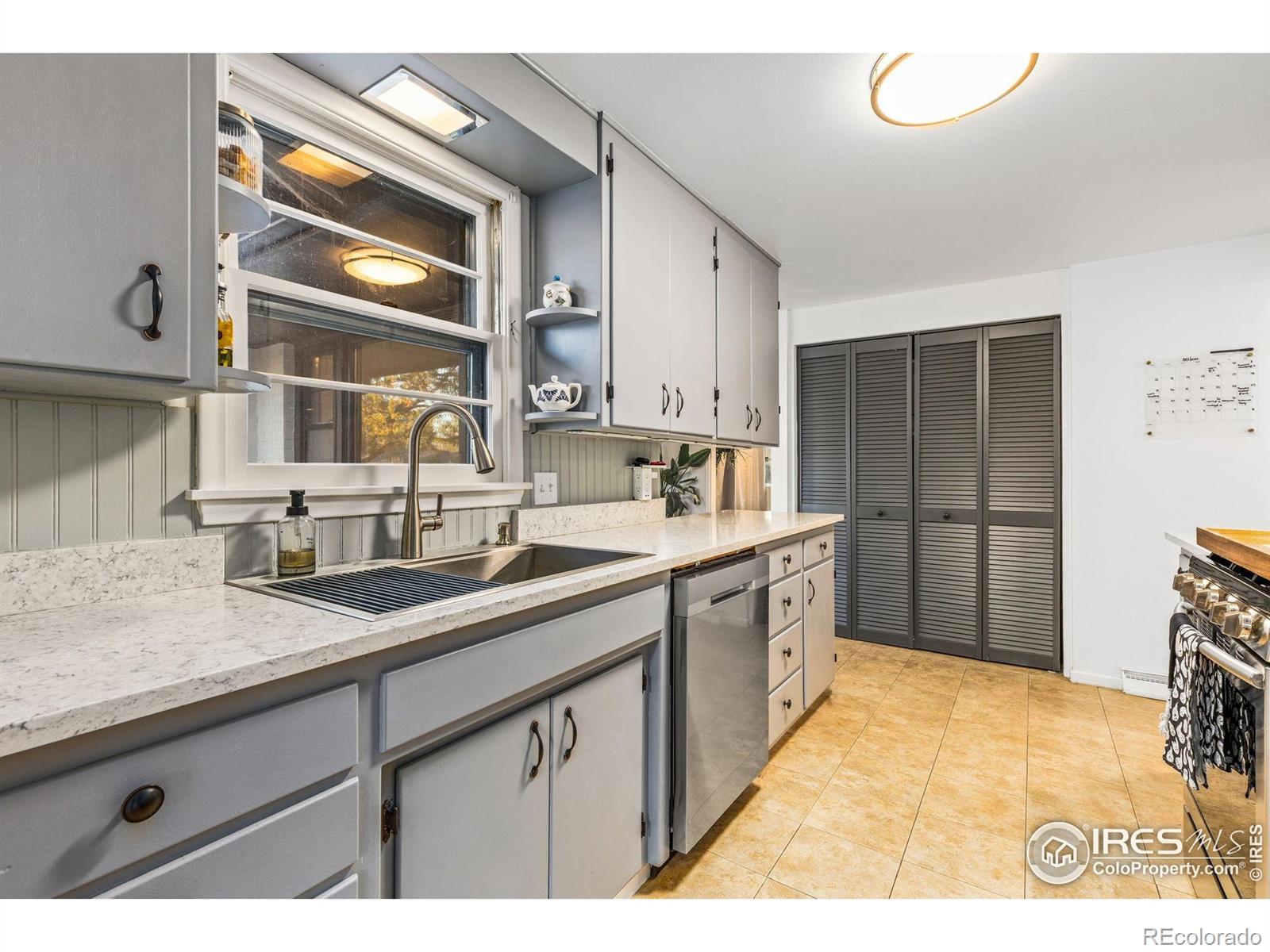 MLS Image #9 for 1227  grant street,longmont, Colorado