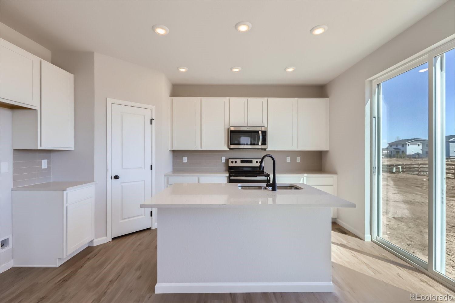 MLS Image #1 for 5830  farmstead place,mead, Colorado