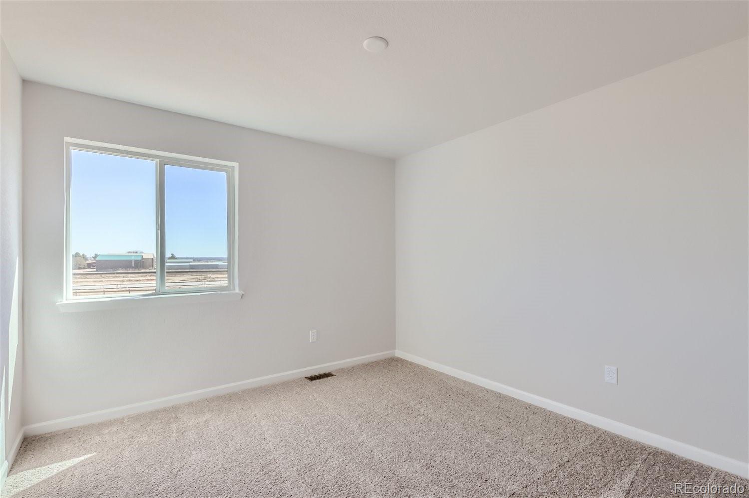 MLS Image #19 for 5830  farmstead place,mead, Colorado