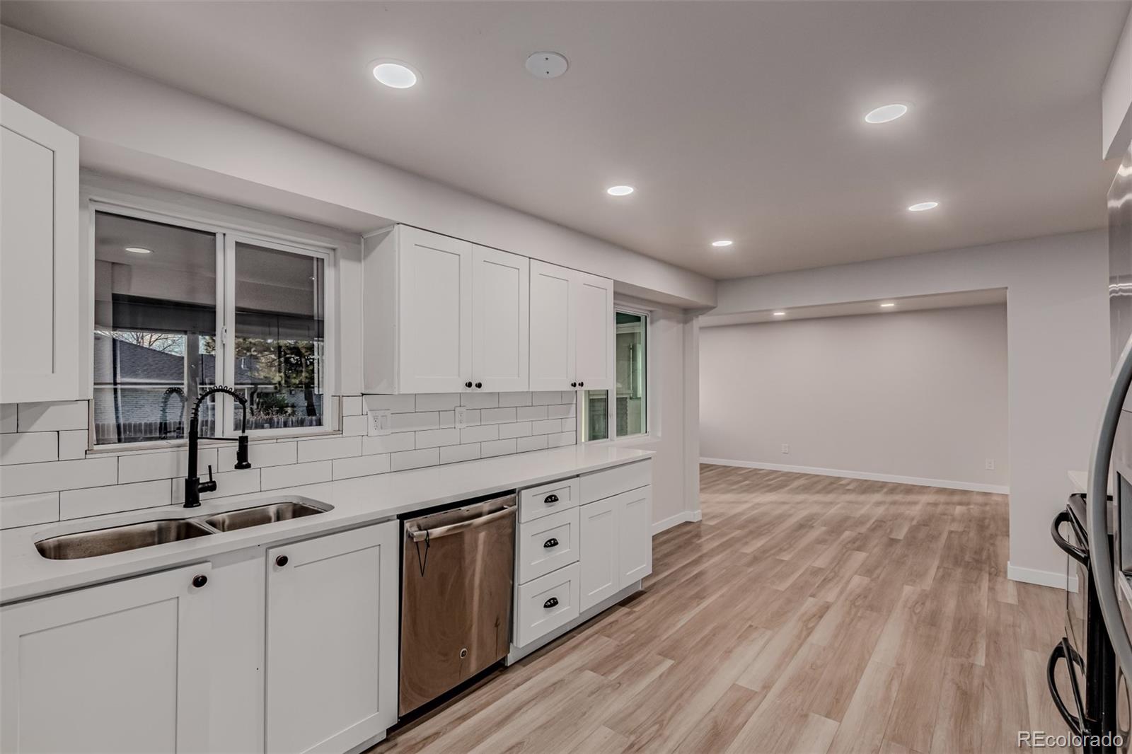 MLS Image #11 for 531  nome street,aurora, Colorado
