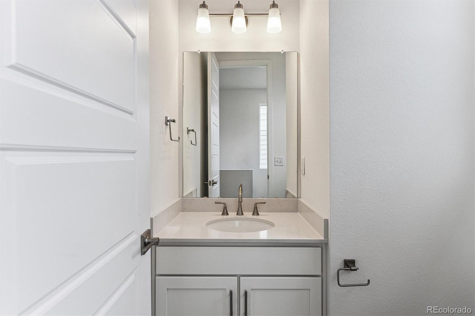 MLS Image #11 for 8489  snake river street,littleton, Colorado