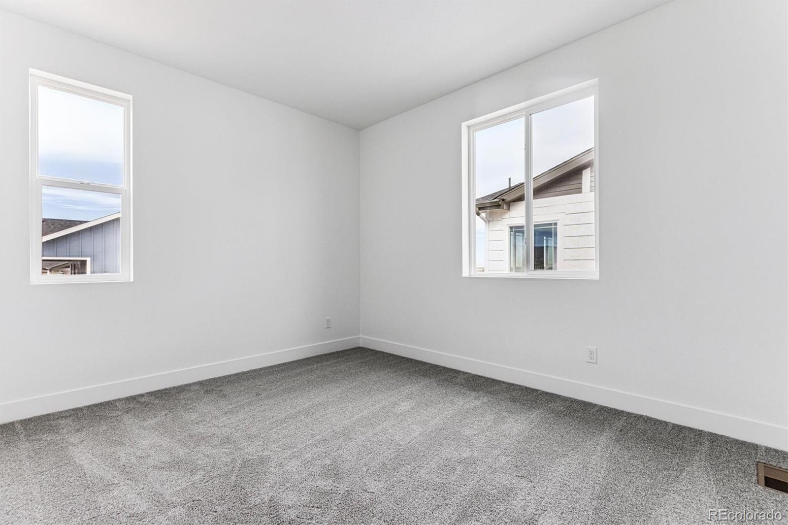 MLS Image #18 for 8489  snake river street,littleton, Colorado