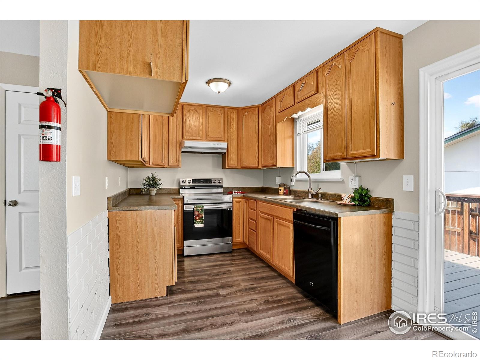 MLS Image #10 for 677  2nd street,firestone, Colorado