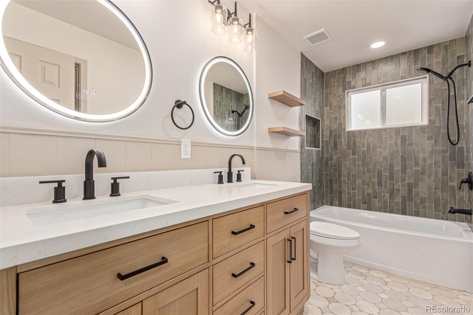 MLS Image #15 for 6437 w arbor drive,littleton, Colorado
