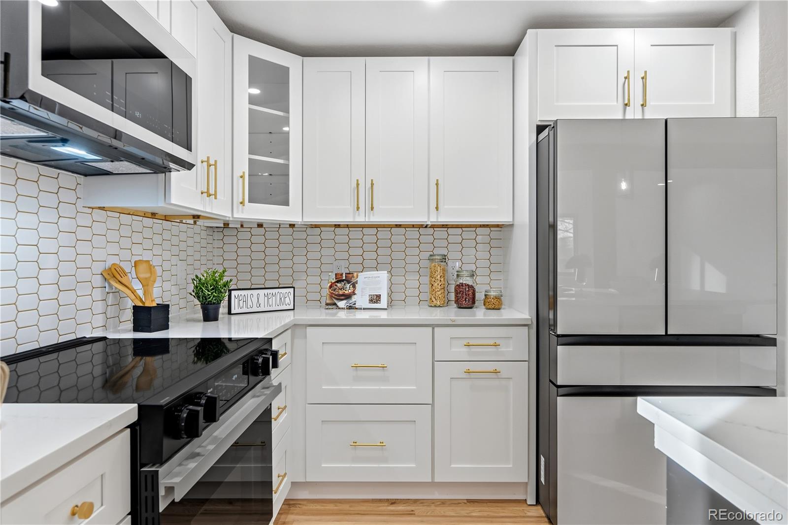 MLS Image #12 for 5070 w 66th avenue,arvada, Colorado
