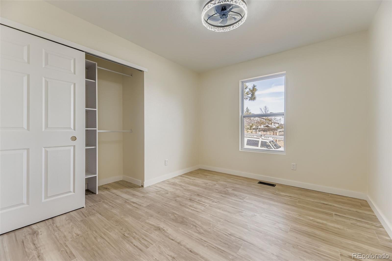 MLS Image #11 for 15512 e pacific place,aurora, Colorado