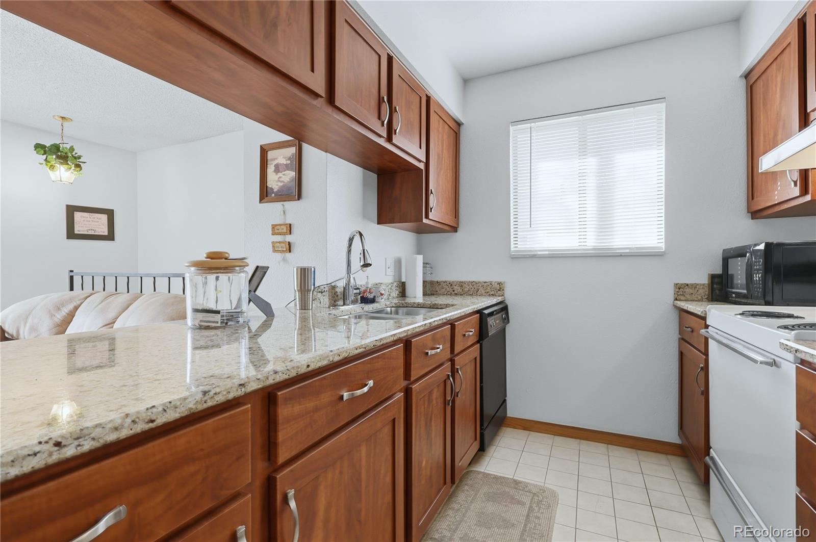 MLS Image #5 for 3225 s garrison street,lakewood, Colorado