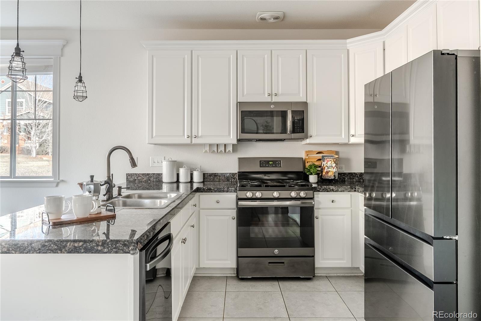 MLS Image #6 for 602  mathews way,erie, Colorado
