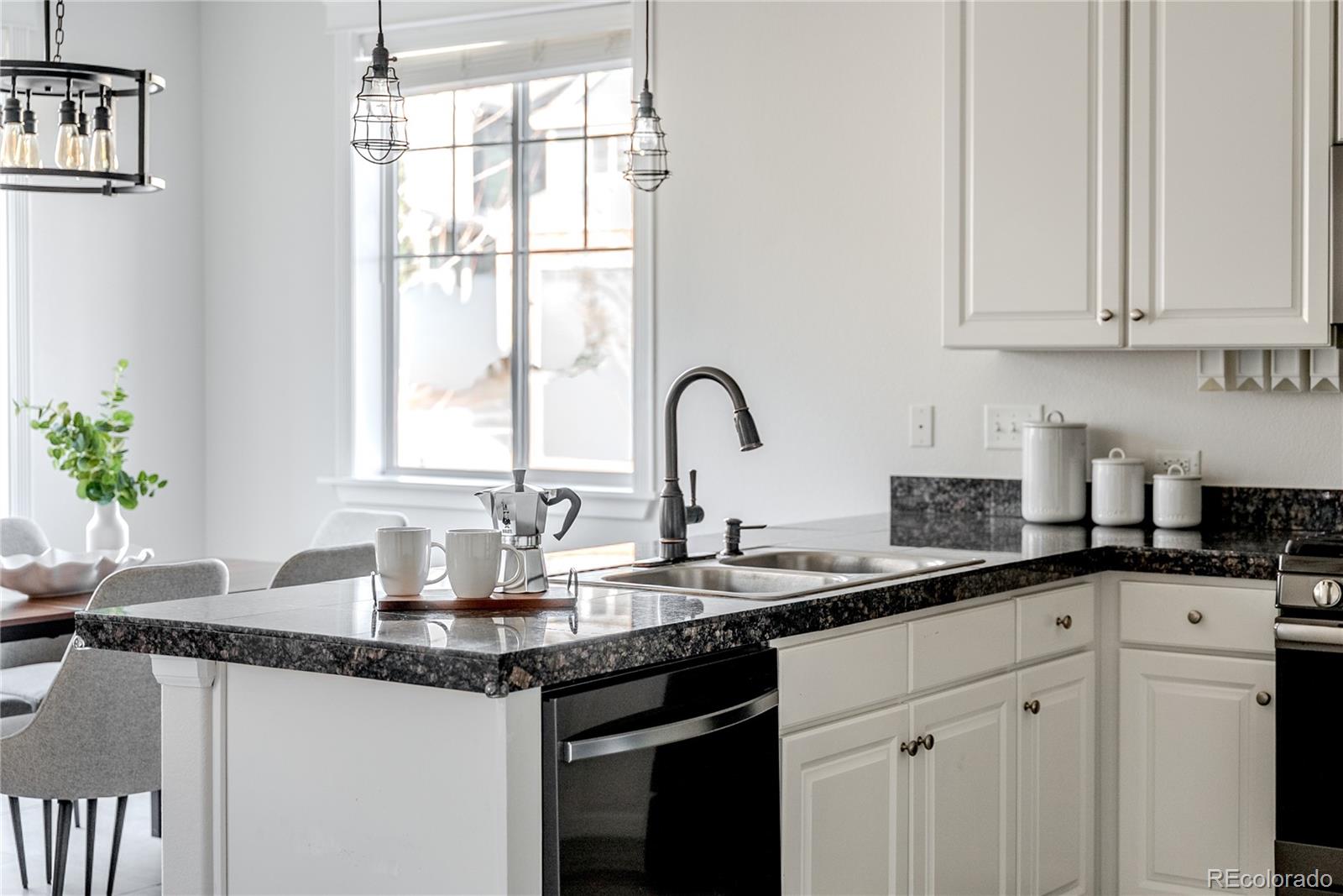 MLS Image #9 for 602  mathews way,erie, Colorado
