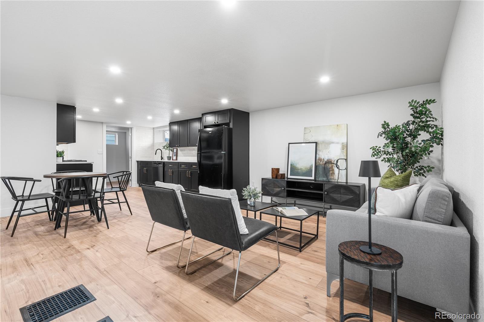 MLS Image #34 for 701 w quincy avenue,englewood, Colorado
