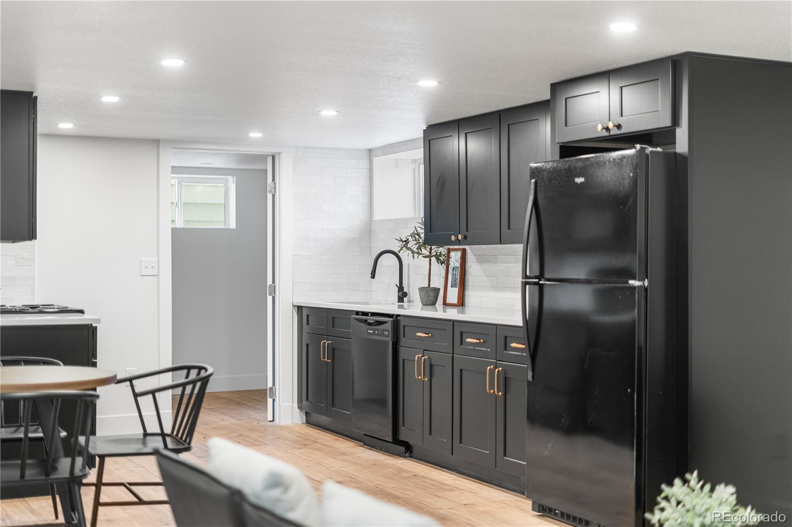 MLS Image #37 for 701 w quincy avenue,englewood, Colorado
